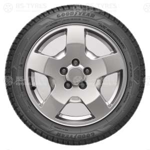 Goodyear Ultra Grip Performance + SUV 215/60 R17 100V